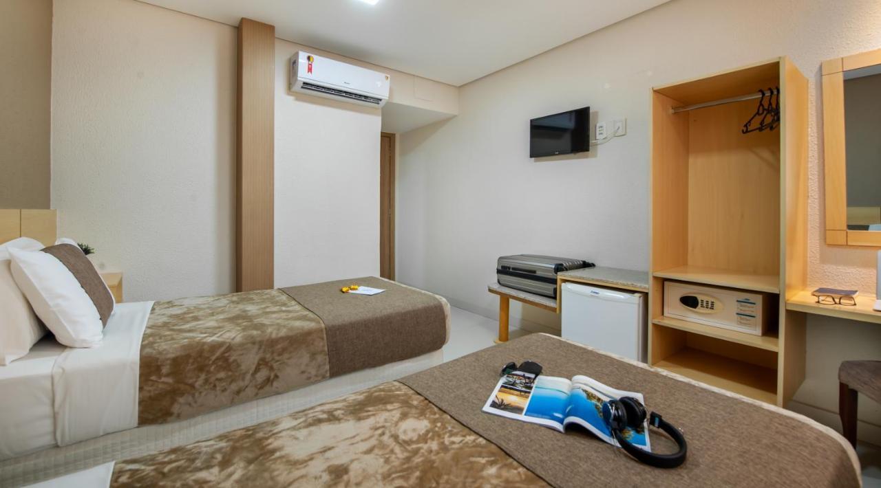 Hotel Olympia Vila Velha  Exteriör bild