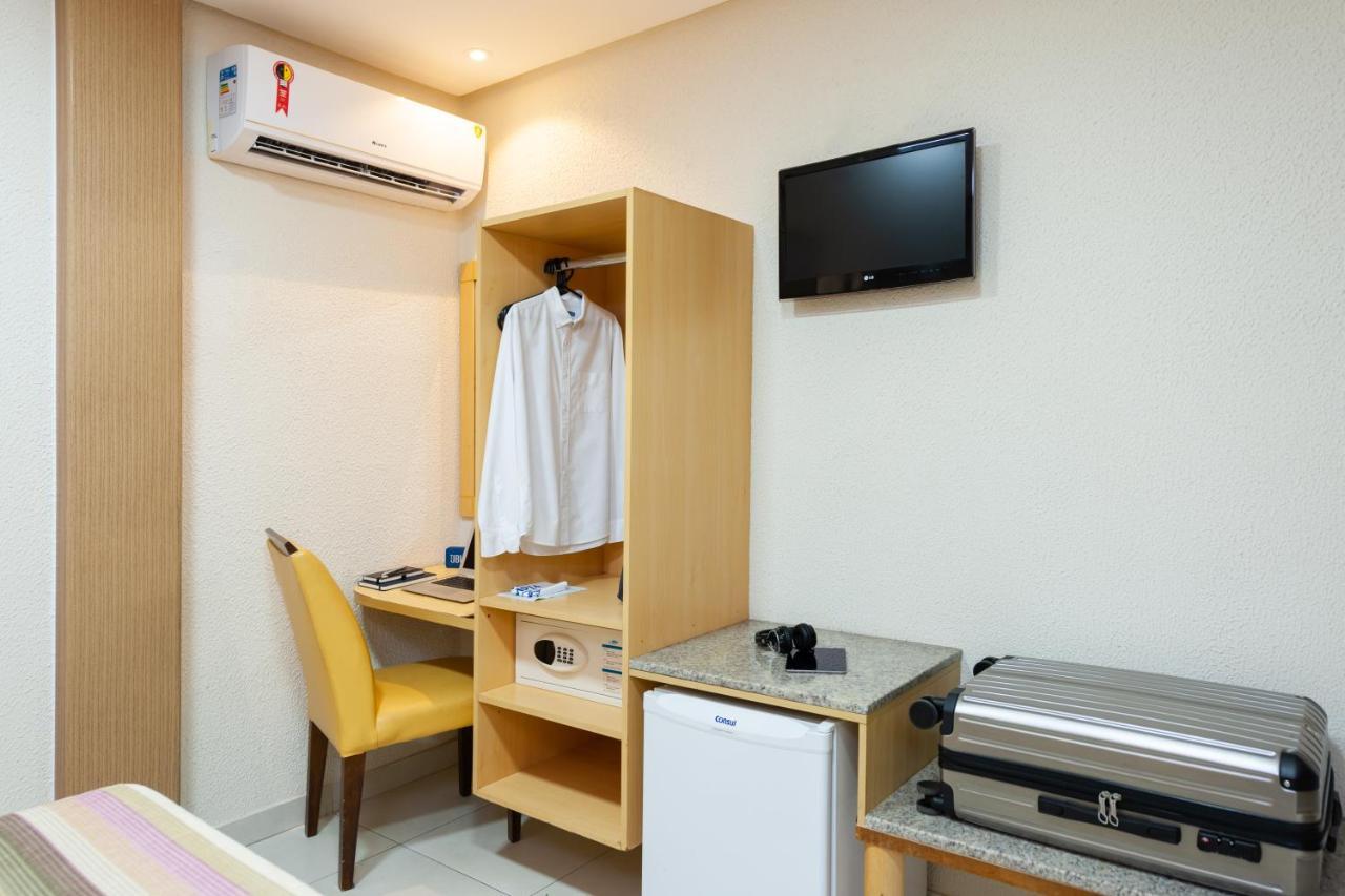 Hotel Olympia Vila Velha  Exteriör bild